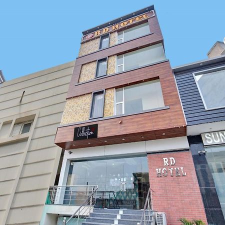 Collection O Rd Hotel Zirakpur Exterior photo